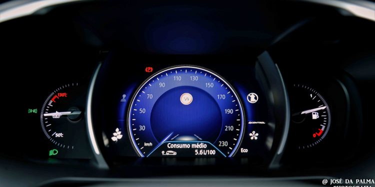 Renault Talisman Sport Tourer Executive 1.6 dCi: Executiva e dinâmica! 52