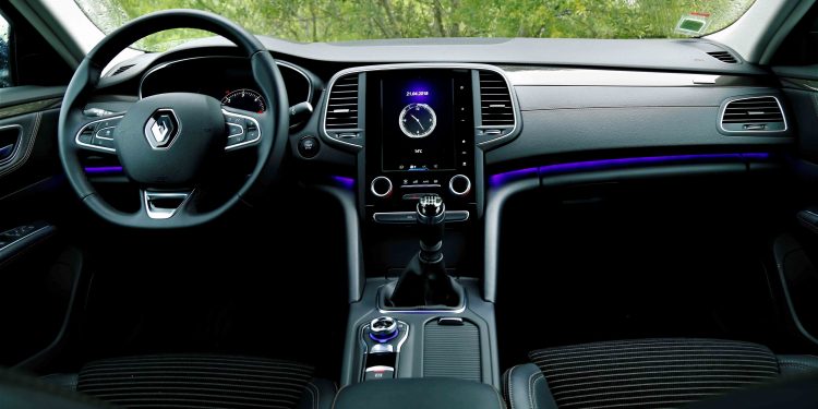 Renault Talisman Sport Tourer Executive 1.6 dCi: Executiva e dinâmica! 32