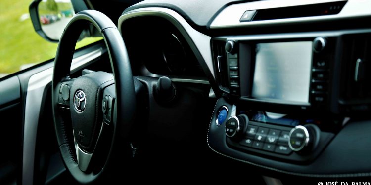 Toyota RAV4 Hybrid: Espaço e ecologia! 47