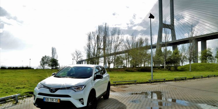 Toyota RAV4 Hybrid: Espaço e ecologia! 41