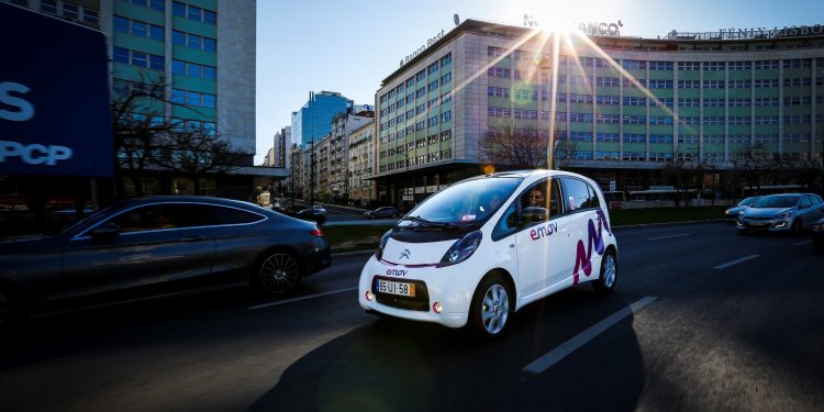 EMOV: A nova rede de carsharing 100% eléctrica em Lisboa! 14