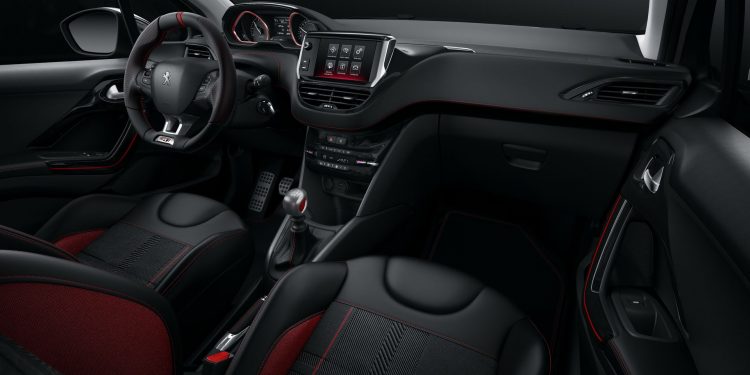 Podemos dizer "Adeus" ao Peugeot 208 de 3 portas! 13