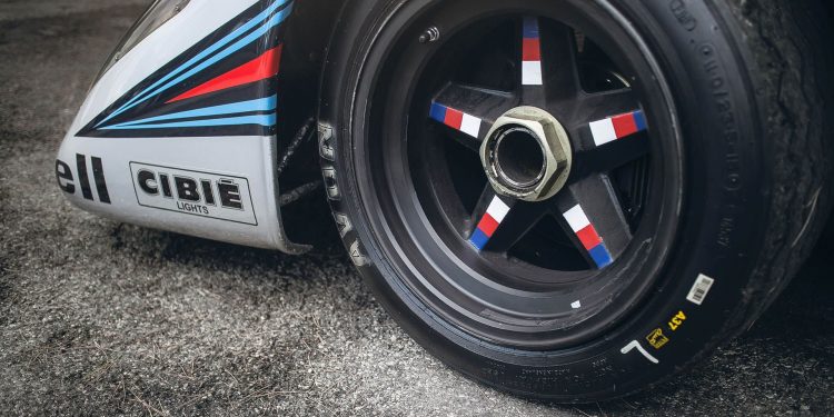 Este Porsche 917 está homologado para circular na via pública! 36