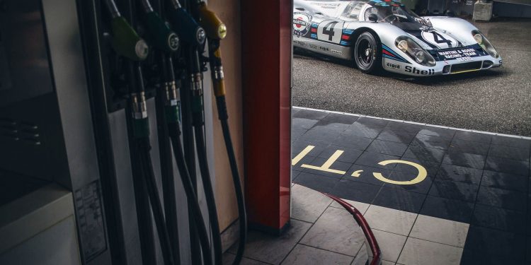 Este Porsche 917 está homologado para circular na via pública! 15