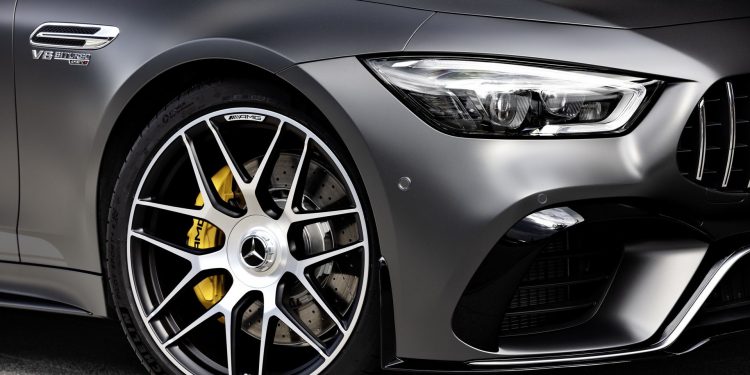 Mercedes AMG GT 63S chega com 4 portas e muita performance! 16
