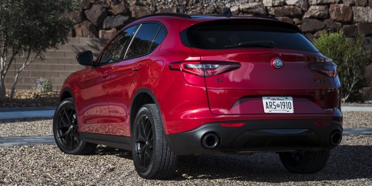 Alfa Romeo anuncia novo SUV, Giulia Coupe e novas motorizações híbridas! 14