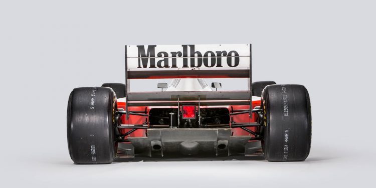 Bernie Ecclestone compra Mclaren de Ayrton Senna por 4 milhões! 18