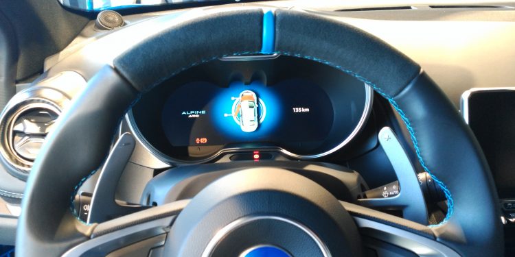 Fomos conhecer o Alpine A110 no novo Alpine Center em Lisboa! 17