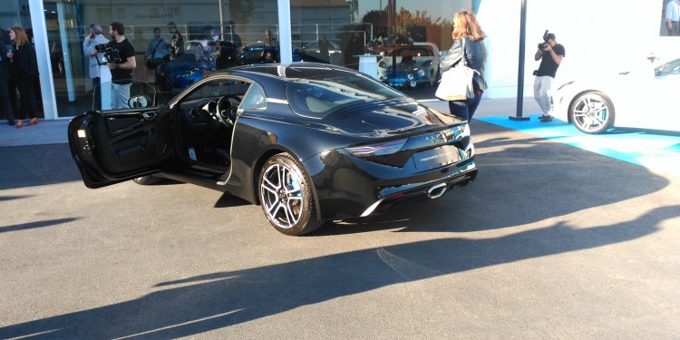 Fomos conhecer o Alpine A110 no novo Alpine Center em Lisboa! 25