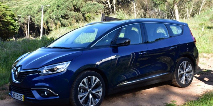 Renault Grand Scénic Hybrid Assist: Tradição nos tempos modernos! 80