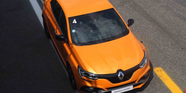 Pilotos por um dia ao volante do Alpine A110, Mégane IV R.S e Dacia Duster! 31