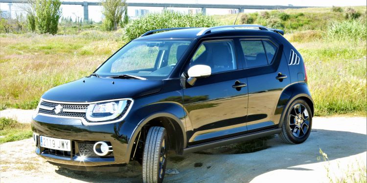 Suzuki Ignis 1.2 GLX: Ao volante do SUV mais pequeno do mercado! 48