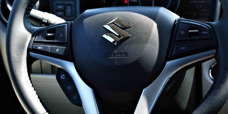 Suzuki Ignis 1.2 GLX: Ao volante do SUV mais pequeno do mercado! 31