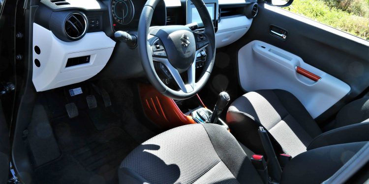 Suzuki Ignis 1.2 GLX: Ao volante do SUV mais pequeno do mercado! 28