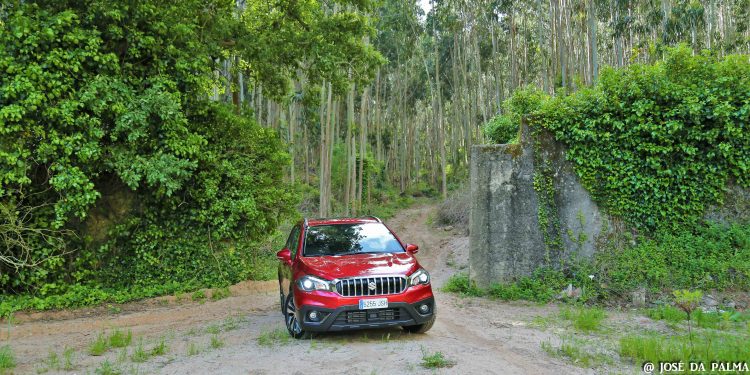 Suzuki SX4 S-Cross 1.4 DITC AUT: Engenharia para durar! 49