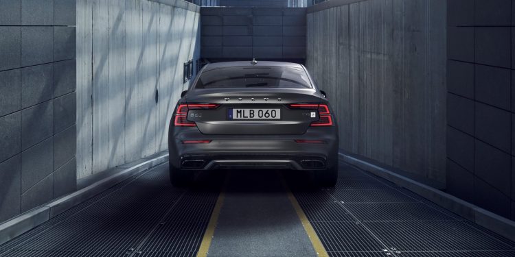 Volvo S60 T8 Polestar: Há 20 unidades à espera de dono! 20