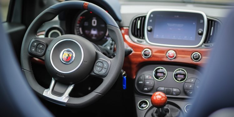 Estivemos ao volante do Abarth 695 Rivale no Circuito de Braga! (Vídeo) 18