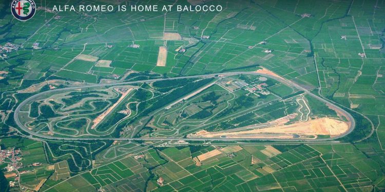 Alfa Romeo confirma novo GTV, 8C e dois novos SUV! 53