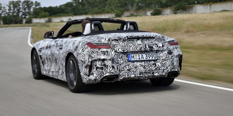 BMW Z4 M40i será um roadster puro! 25