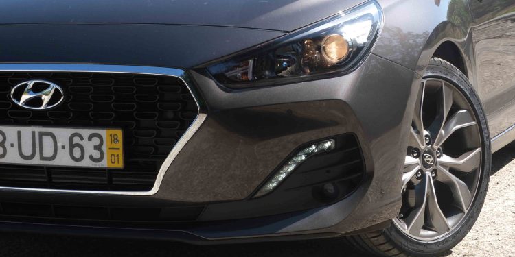 Hyundai i30 Fastback 1.4 Turbo GDI: Elegante, imponente e eficaz! 63