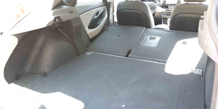 Hyundai i30 Fastback 1.4 Turbo GDI: Elegante, imponente e eficaz! 26