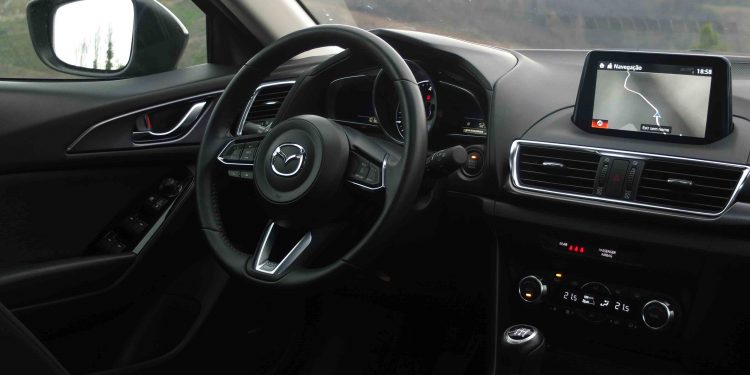 Mazda 3 SKYACTIV-D Excellence: Dinâmico e eficiente! 52