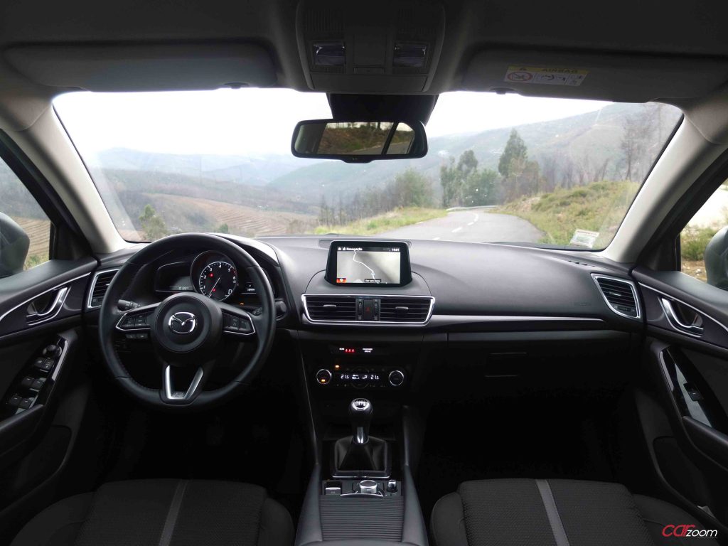 Mazda 3 SKYACTIV-D Excellence: Dinâmico e eficiente! 19