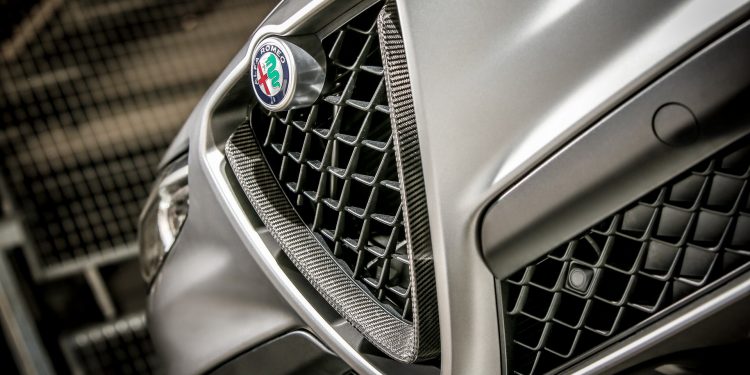 Alfa Romeo lança edições limitadas "NRing" do Giulia e Stelvio Quadrifoglio na Europa! 16