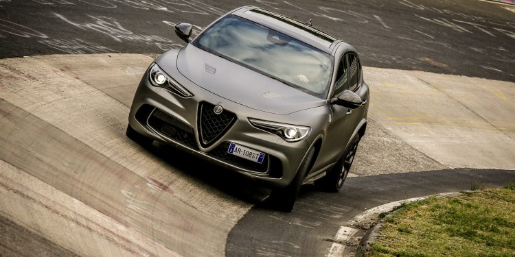 Alfa Romeo lança edições limitadas "NRing" do Giulia e Stelvio Quadrifoglio na Europa! 15