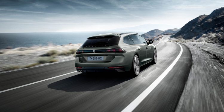 PEUGEOT revela a nova 508 SW! 21