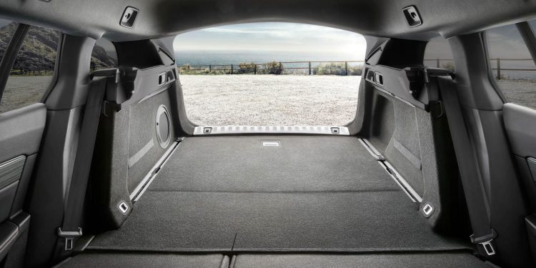 PEUGEOT revela a nova 508 SW! 20