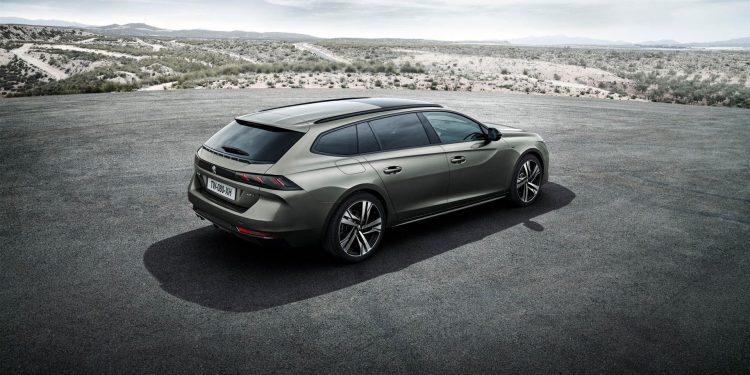 PEUGEOT revela a nova 508 SW! 14