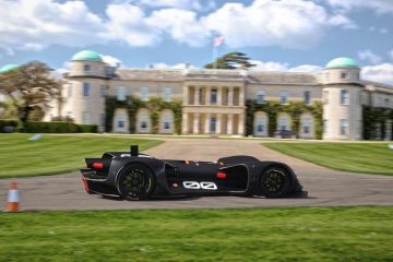Este é o primeiro automóvel totalmente autónomo a atacar a rampa de Goodwood! 16