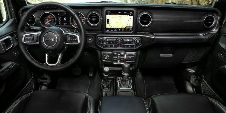 Já sabemos todos os detalhes acerca do novo Jeep Wrangler! 57 Já sabemos todos os detalhes acerca do novo Jeep Wrangler! 57