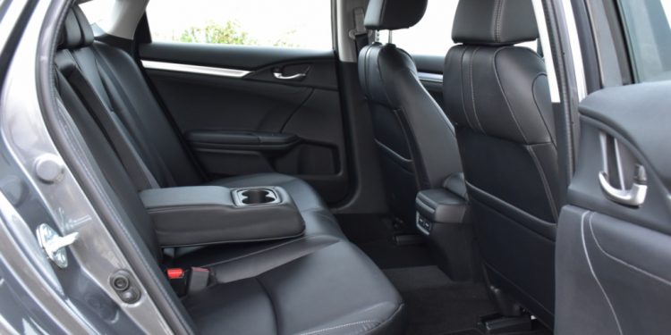 Honda Civic Sedan Executive 1.6 I-DTEC: É mesmo um Civic? 52
