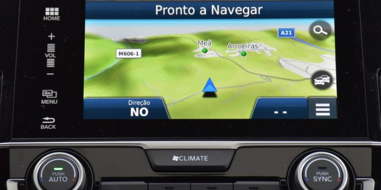 Honda Civic Sedan Executive 1.6 I-DTEC: É mesmo um Civic? 46