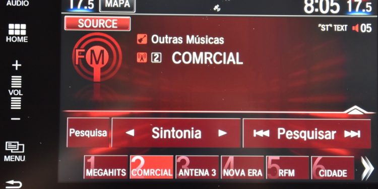 Honda Civic Sedan Executive 1.6 I-DTEC: É mesmo um Civic? 32