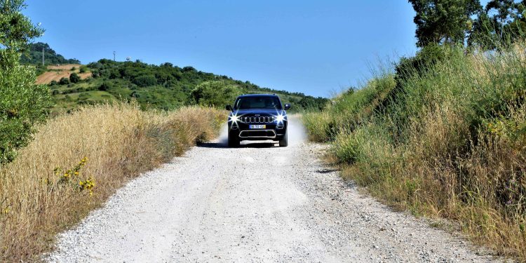 Jeep Grand Cherokee Limited: Exuberância Americana! 60