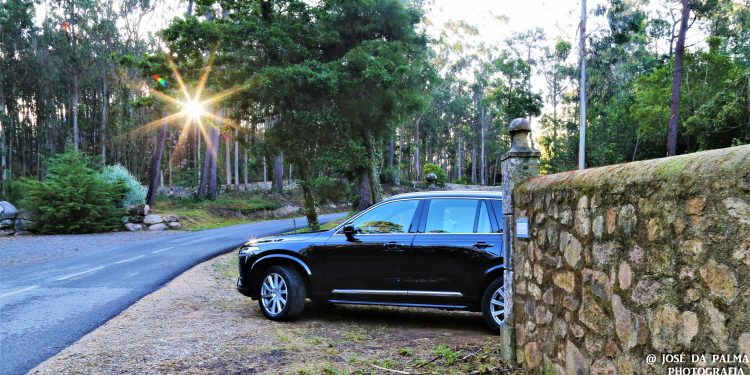 Volvo XC90 T8 Plug-Hybrid Inscription: Ecologia de Luxo! 80