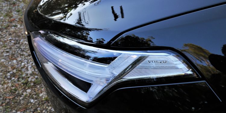 Volvo XC90 T8 Plug-Hybrid Inscription: Ecologia de Luxo! 73