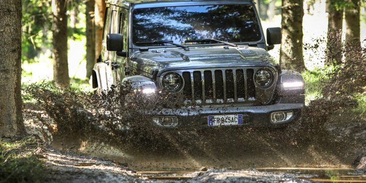 Já sabemos todos os detalhes acerca do novo Jeep Wrangler! 39 Já sabemos todos os detalhes acerca do novo Jeep Wrangler! 39