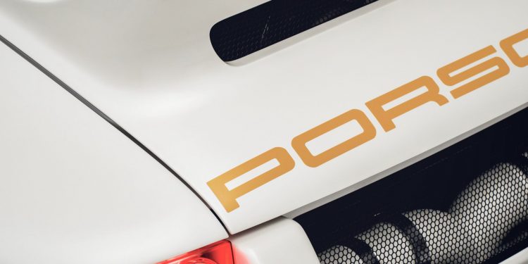 Singer leva Porsche 911 DLS a Pebble Beach! 26