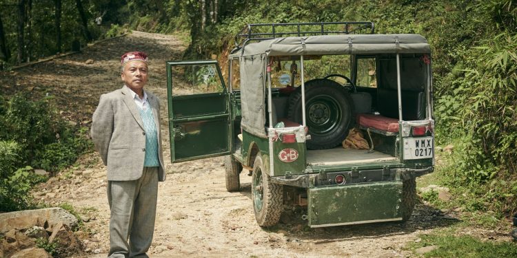 Esta pequena Vila do Himalaias tem uma frota de Land Rover Defender! 22 Esta pequena Vila do Himalaias tem uma frota de Land Rover Defender! 22