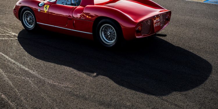 Ferrari 275 P de 1963 que ganhou Le Mans vai a leilão! 44