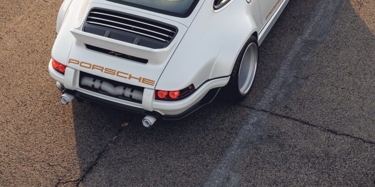 Singer leva Porsche 911 DLS a Pebble Beach! 84