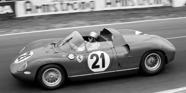 Ferrari 275 P de 1963 que ganhou Le Mans vai a leilão! 76