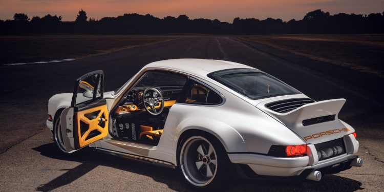 Singer leva Porsche 911 DLS a Pebble Beach! 74