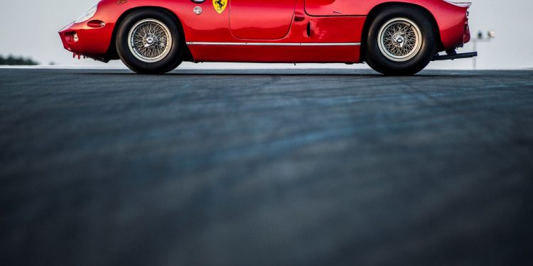 Ferrari 275 P de 1963 que ganhou Le Mans vai a leilão! 73