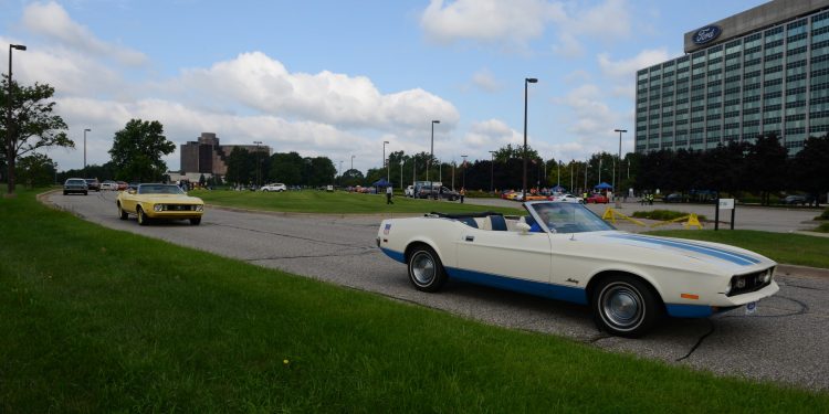 Já foram produzidos 10 milhões de Ford Mustang! 35