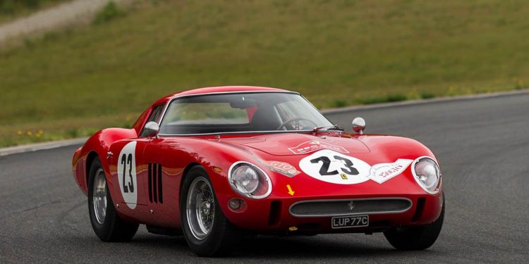 Ferrari 250 GTO volta a bater recorde em leilão ao ser vendido por 41,2 milhões de Euros! 40